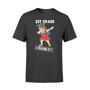 Dabbing Girl Graduation 1st Grade And Nailed It T-Shirt