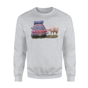 Funny Icelandic Horse Helping A Car With 1 HP Sweatshirt