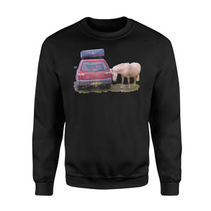 Funny Icelandic Horse Helping A Car With 1 HP Sweatshirt